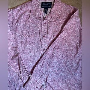 Wrangler Women’s Pink Paisley Western Snap Button-Up Shirt